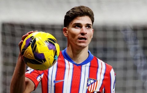 阿尔瓦雷斯将留队，冲击更强的9号位成马竞夏窗目标