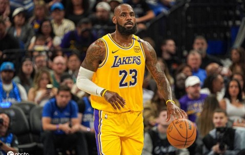 詹姆斯若离队下家赔率：骑士第1 独行侠第2勇士第3