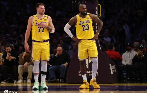 湖人VS雄鹿：詹姆斯东契奇均缺席 字母哥大概率出战