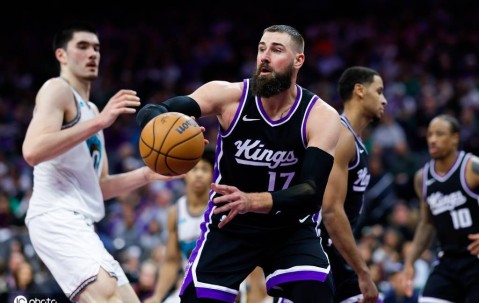 得分王+篮板王!瓦兰已连续六年进入附加赛 历史首人