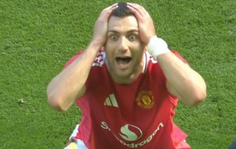 曼联官宣铁人重伤恐赛季报销，疲劳出战得不偿失！阿莫林强调欧联杯为先