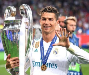 史上转会费为9500万欧的共4人！C罗肯定最强，埃基蒂克能排第几