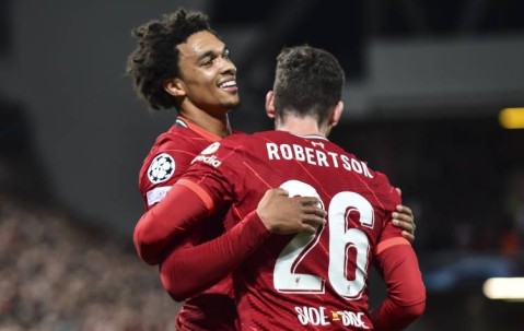 8000万欧签两大边卫，利物浦也学会“氪金”了，克洛普旧将被淘汰