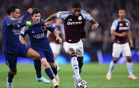 欧冠巴黎5比3维拉晋级，防线不足险出局，各踢半场好球