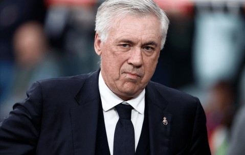 争冠无望！皇马爆大冷1-2瓦伦西亚引热议，球迷：该换龙哥来试试